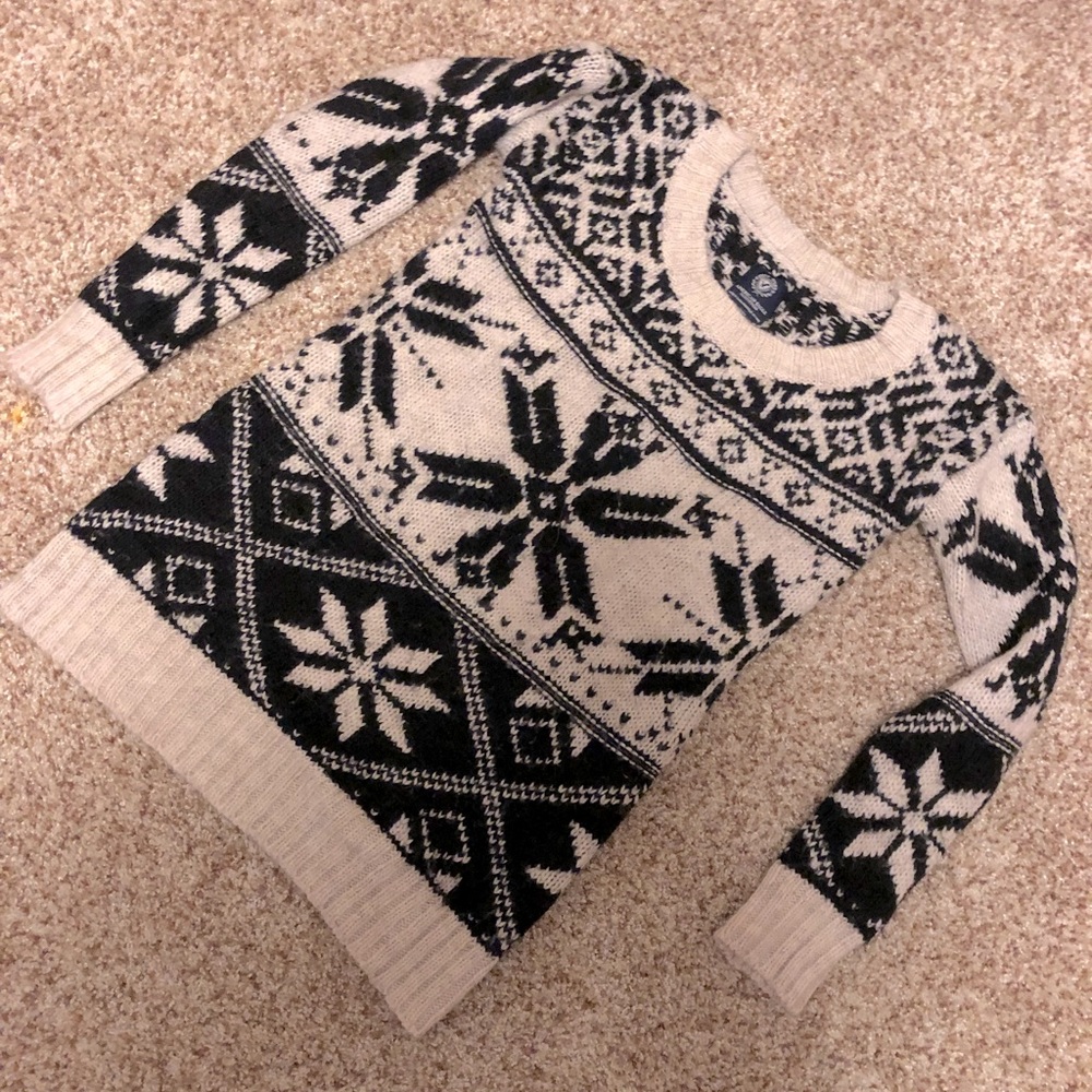 American Eagle nordic sweater - S/M